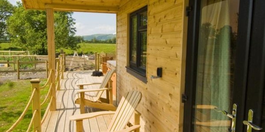 Log Cabins With Hot Tubs Private Log Cabins With Hot Tubs Tor Farm